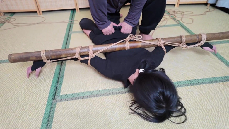 Aisan girl bondage: Xr40-a Girl in Black Stocking Is Tied to a Cross