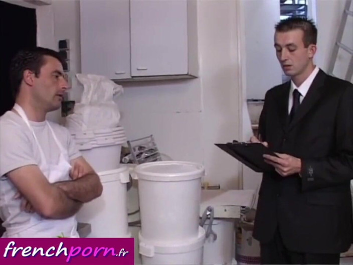 French Porn: Frenchporn - Бейкер любить член!