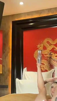 我与我的淫荡色情明星梦想塔比莎毒药直播