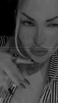 mujhe pholo karo, larka ...