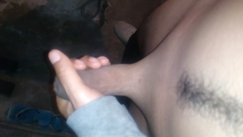 AlexAlejandro13: Dicukur atau dengan rambut