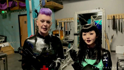 Lady Valeska: ドミナントナースが前立腺検査をします