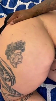 Sarışın MILF kürklü BBC ile anal yapıyor
