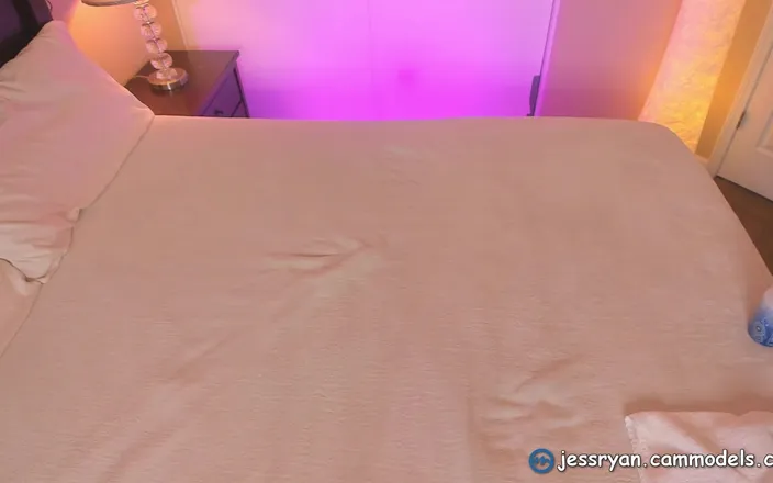 JessRyan: P.m. Dawn POV Ass Oil Doggystyle Tease