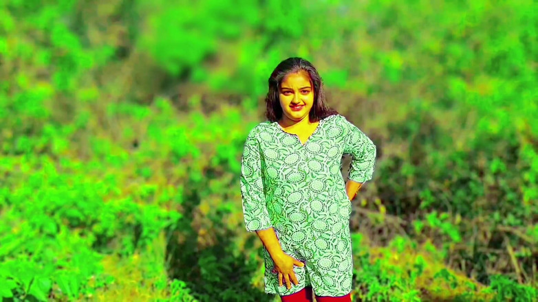 Your_aisha: Desi Dorfmädchen erwischt beim stehlen von Tamarind und vom bauern,...