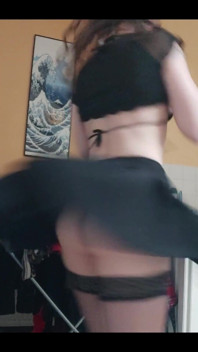 Skirt Go Spin