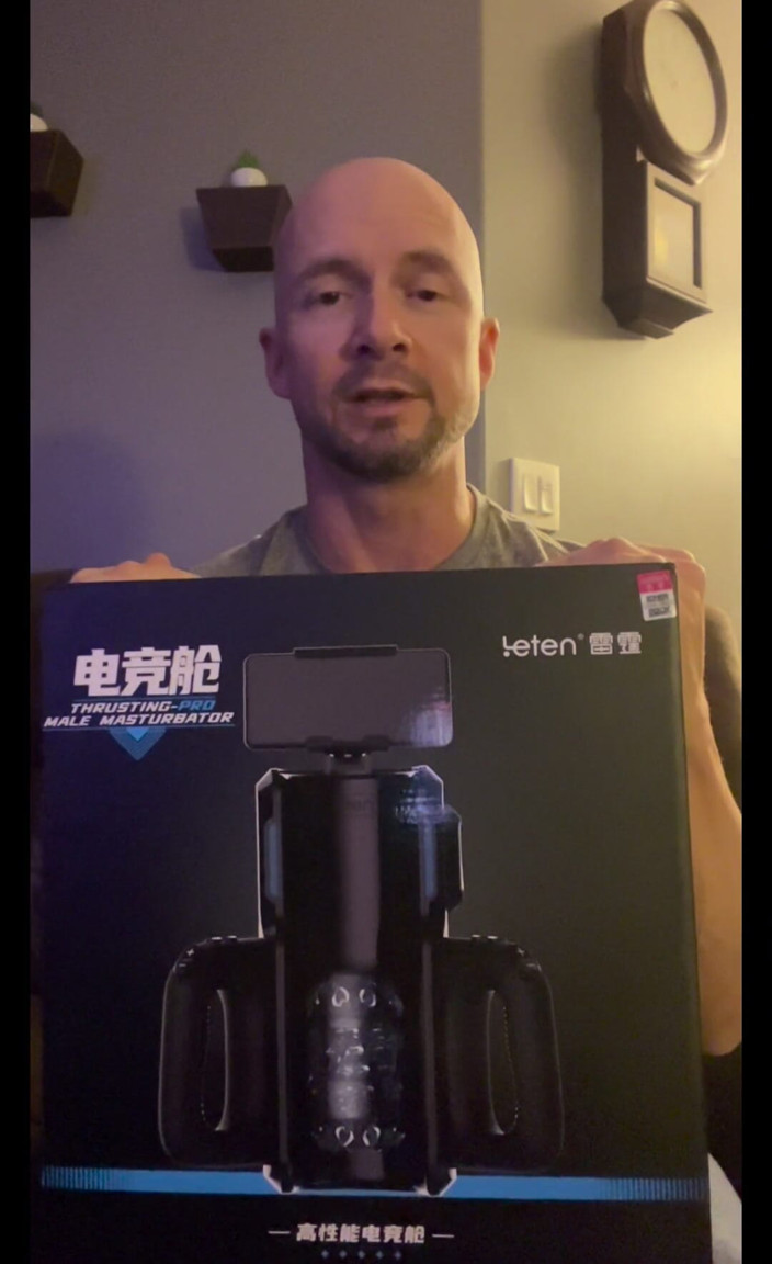 Bull Boss Josh: 언패핑 자위하고 큰 부하 촬영