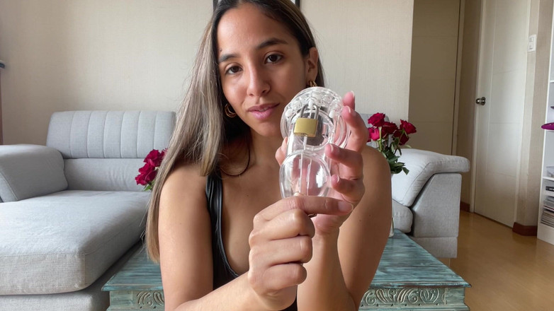 Goddess Alexa femdom: Tháng Mười là dành cho cái lồng nhỏ nhất