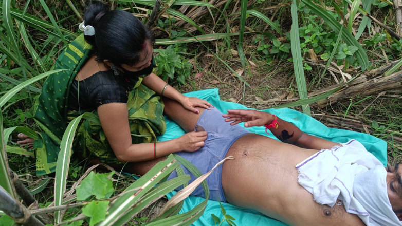 Asha Devi: Desi indiano india scopata nella giungla