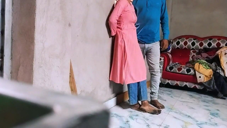 Fantacycutting: Indian Village Girlfriend Ko Kisi Aur Dost Ne Jhamkar Choda