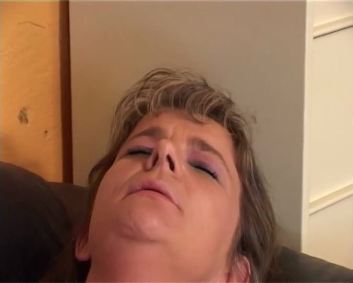Mature Climax - 100% Mature Videos: बड़ी परिपक्व खुद को खुश करती है क्योंकि कोई नहीं नहीं जीतता