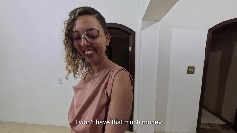 Gabi SweetCouplesStories: Агент по недвижимости принимает минет и анальный секс для продажи недвижимости