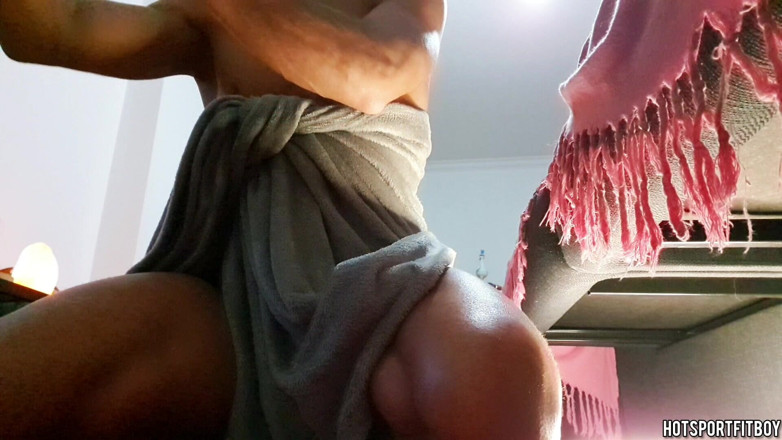 Hotsportfitboy: Riesiger schwanz ohne hände, fleshlight ficken &amp;stöhnen, sperma drinnen - hotsportfitboy