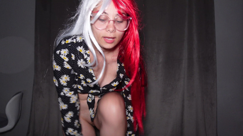 AmayaMori: Cosplay latinskoamerická dívka drží kostýmovou show, která předvádí všechny její...