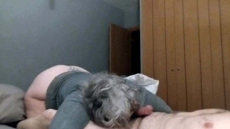 Tatianat69: Sexy macecha si užívá sání a jízdu na nevlastním synovi