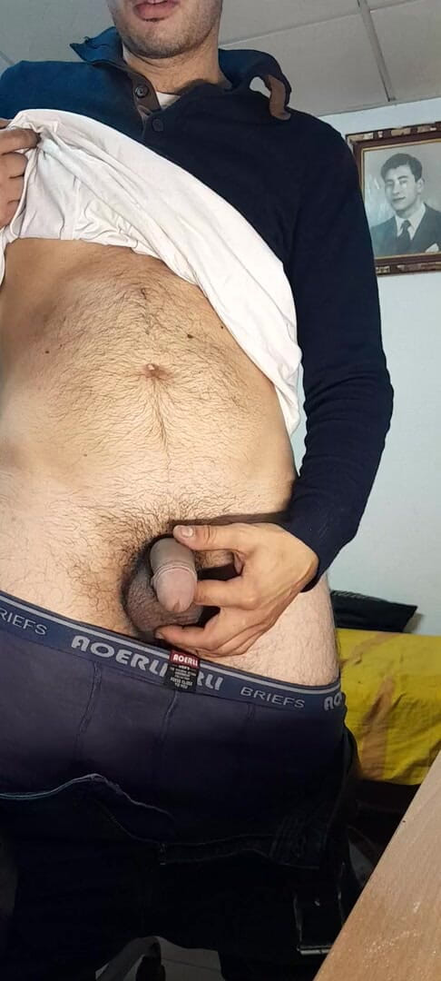 Ppdasloucuras: Pleasing my hairy dick