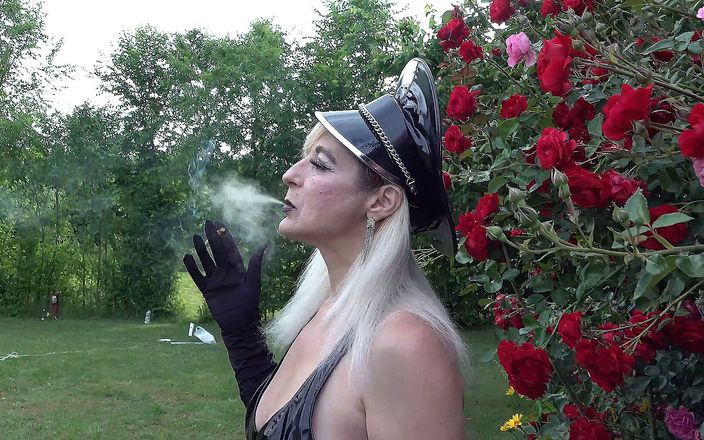 Gisela Domina Funhouse: Yeni ateşli dominatrix lateks kıyafetim