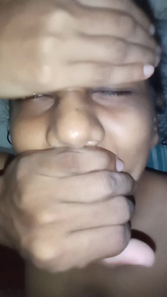 madusanka115: Moje přítelkyně Prsa