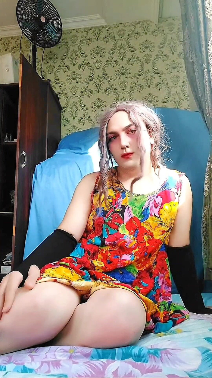 Kitty_Cross: Fabuloso flair: ¡el espectáculo ultimate de vestido crossdresser del! Crossdresser Kitty