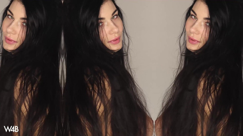Watch4beauty: The Best Boobs