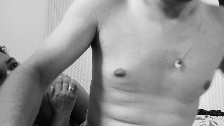 Valkyrie and Luigy Couple: Provocare extremă: muls cel mai rebel trăgător de