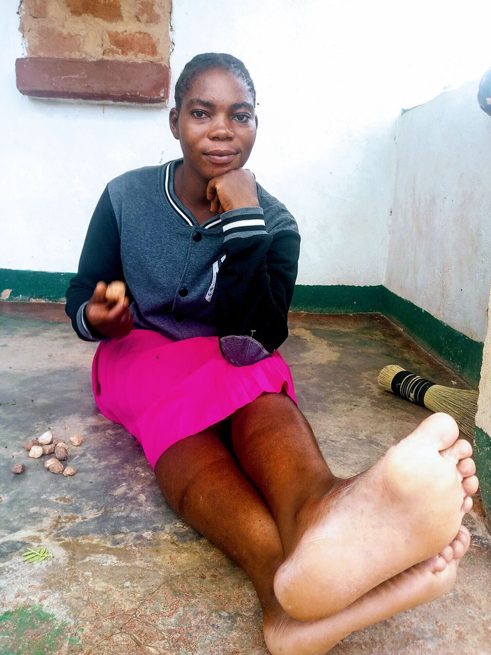 Judithxxx: ホームゲームをする