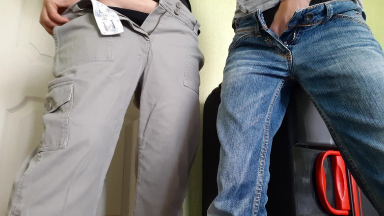Lesbian-illusion: Eu și mama mea vitregă matură ne masturbez în blugi
