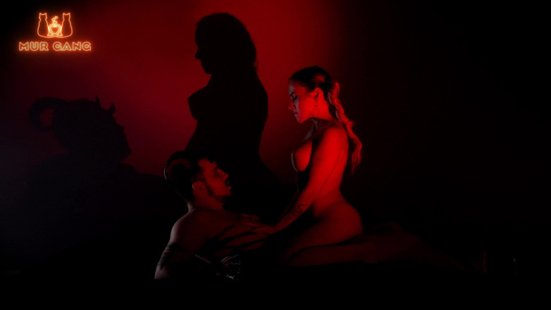 Bella Mur: Lussuriosa sinner ha del sesso demoniaco duro