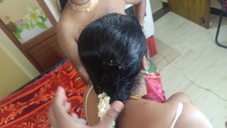 Pushpa studio: Lesbické lízání prsou sexy videa