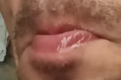 Mukhwali Chudai în timpul băii