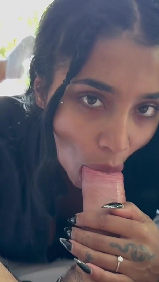 Bradybud: อินเดียนมยักษ์กระโดดขย่มควยฉันแล้วฉันแตกใส่หน้า - Yasmina Khan