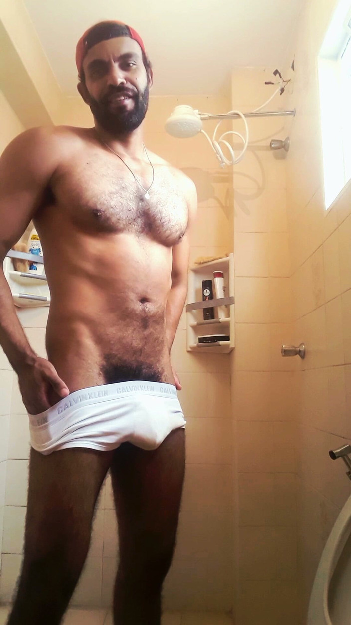 Morenogigante23: That Piss-ant
