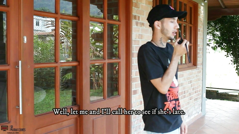 Vayolet: Chefens fru gör mig till ett mycket intressant förslag och...