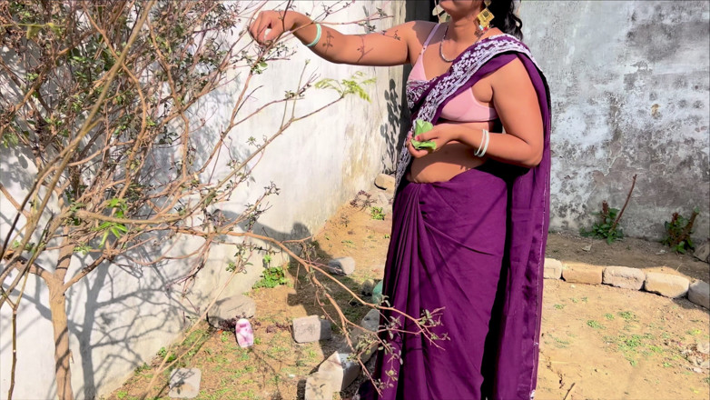 Raniki chut: Indická Desi Bahu si užívá sexuálních okamžiků se Sasurem v...