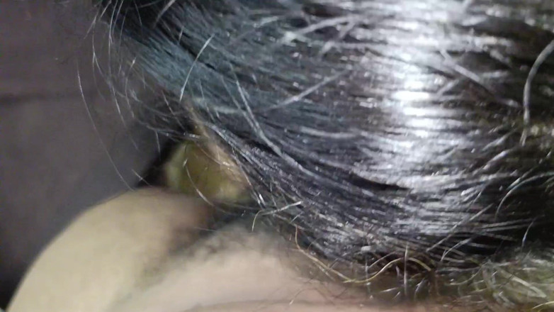 Desisexqueen: 印度德西给她的邻居口交