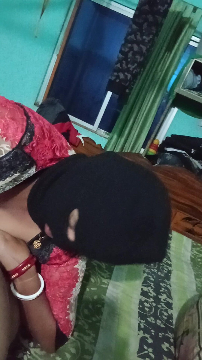 Real Couple 203: ผัวและเมียมานอน, เย็ด, กลืนน้ําเงี่ยน