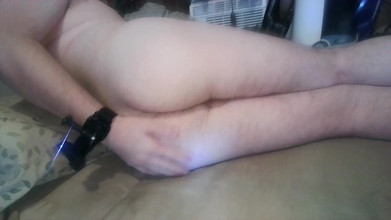 Au79: Kebisingan menamparku