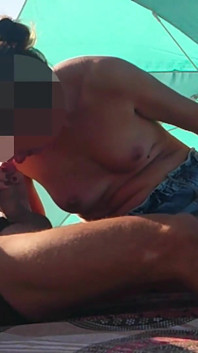 Flashing My Cock in Front of Everyone on the Beach and My Stepdaughter Helps Me Cumshot - Real Sex Risky