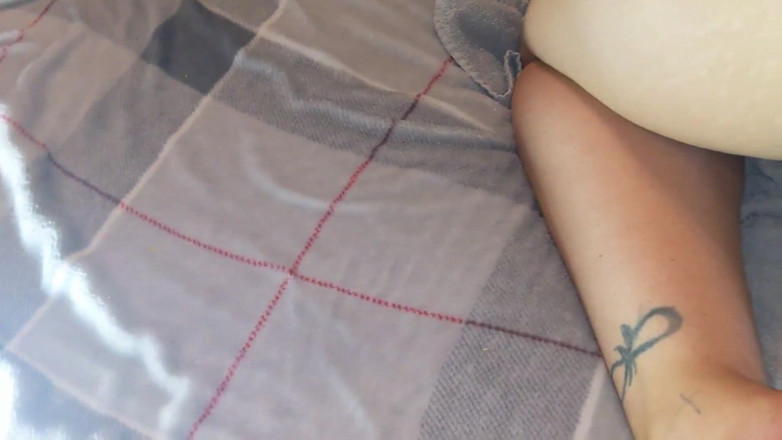 TeacHerYoung: Tight anal creampie