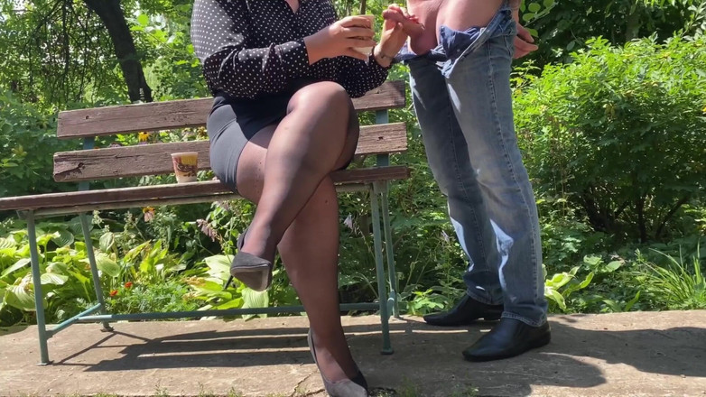 OurFetishLife: Madura milf adora café da manhã com porra fresca
