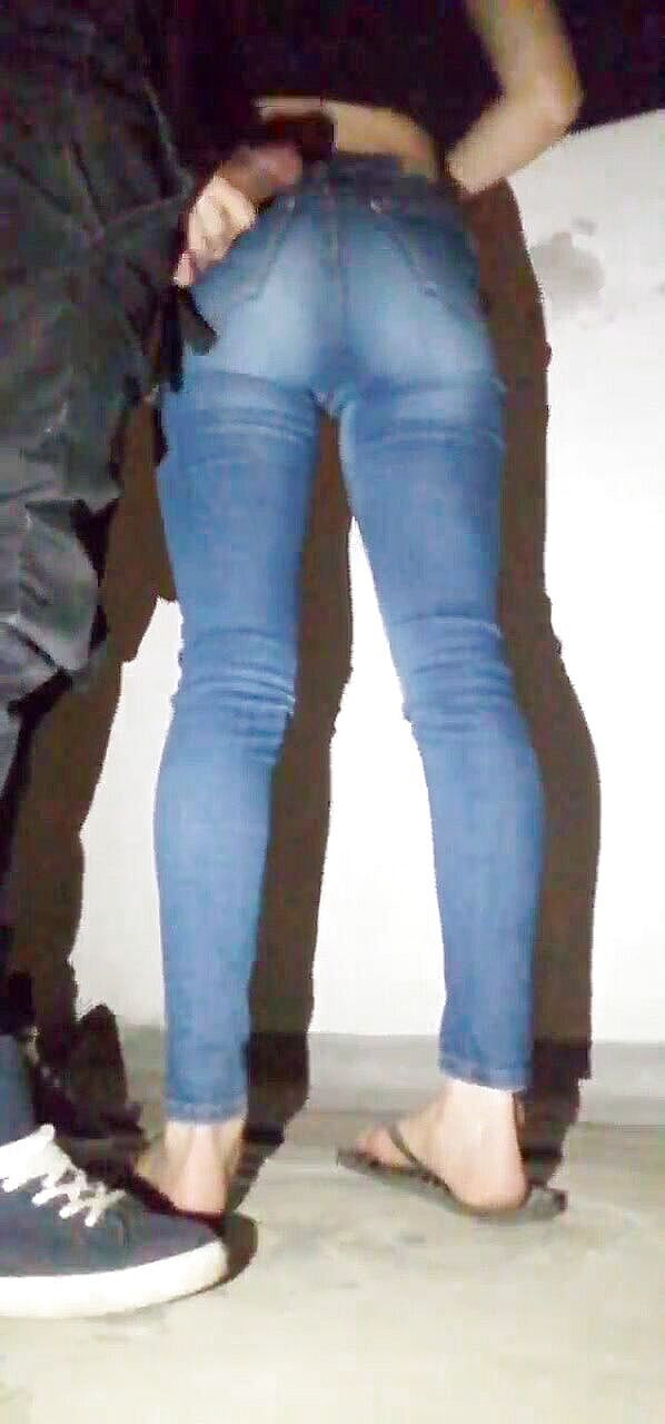 CalientePWNZ: Eine nachbarin auf dem balkon am eingang gefickt