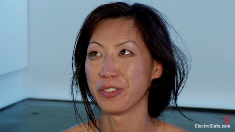 Electrosluts by Kink: Tia Ling Takes Hard Electrosex with Double Penetration!