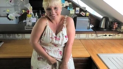 Boris Schwarz: kongkek dan pancutan mani pada pepek berbulu