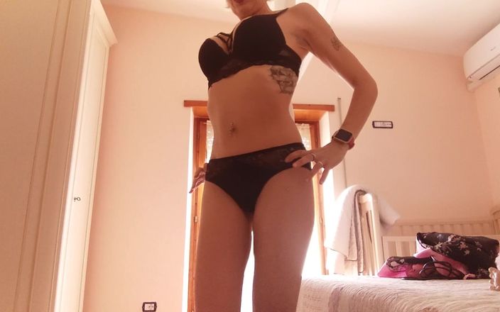 savannahamatoriale: Still in Segarti, Small Balls?