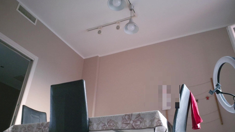 Mah Santos: Rubia de YouTube Too Hot