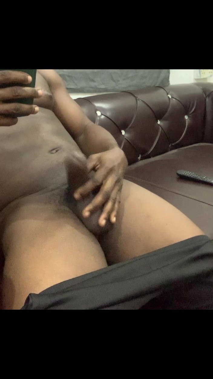 Enigmatic Buoy: M-am plictisit și mi-am făcut niște lovituri.