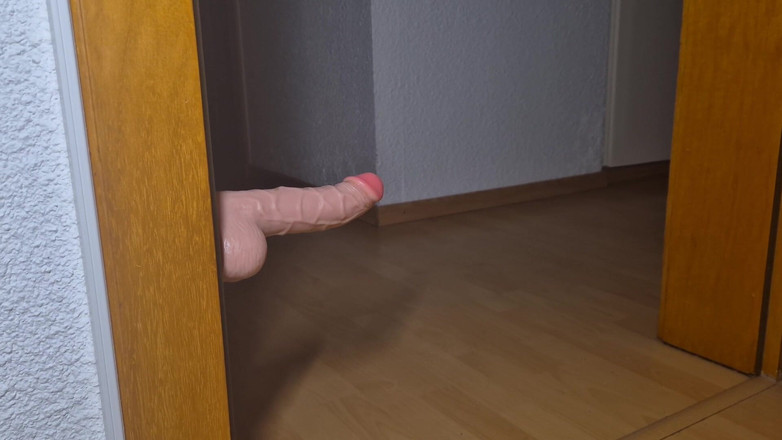 Xunami: Il mio dildo in fondo al culo e in bocca...