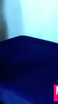 Zralá vdaná žena tajně šuká s přítelem