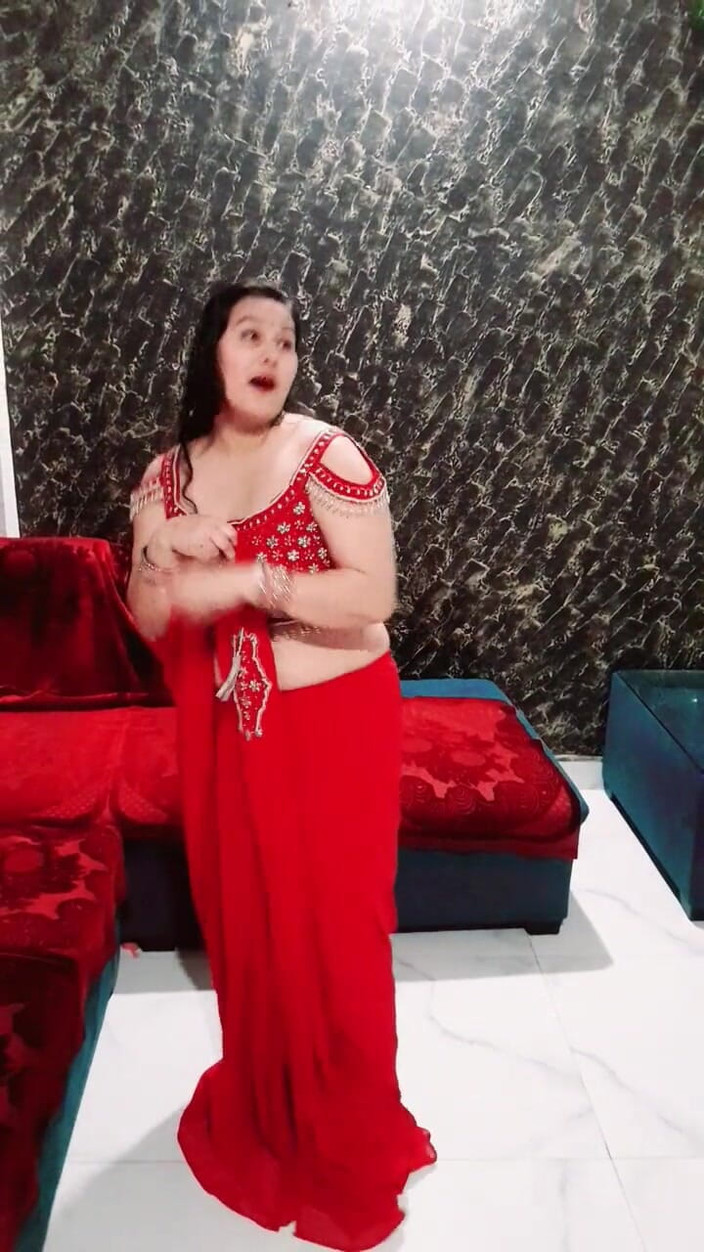 pujaprem: Laal Ghaghra