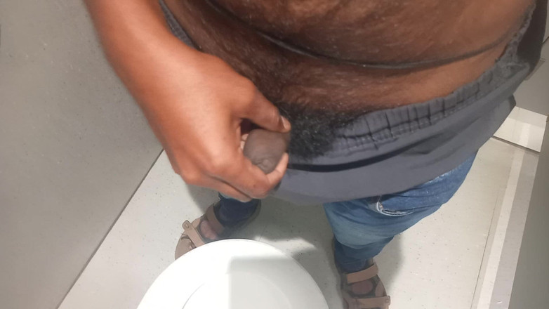 KUMBHA MANOJ KUMAR: Chúng tôi không hợp đồng với y tá bệnh viện làm...